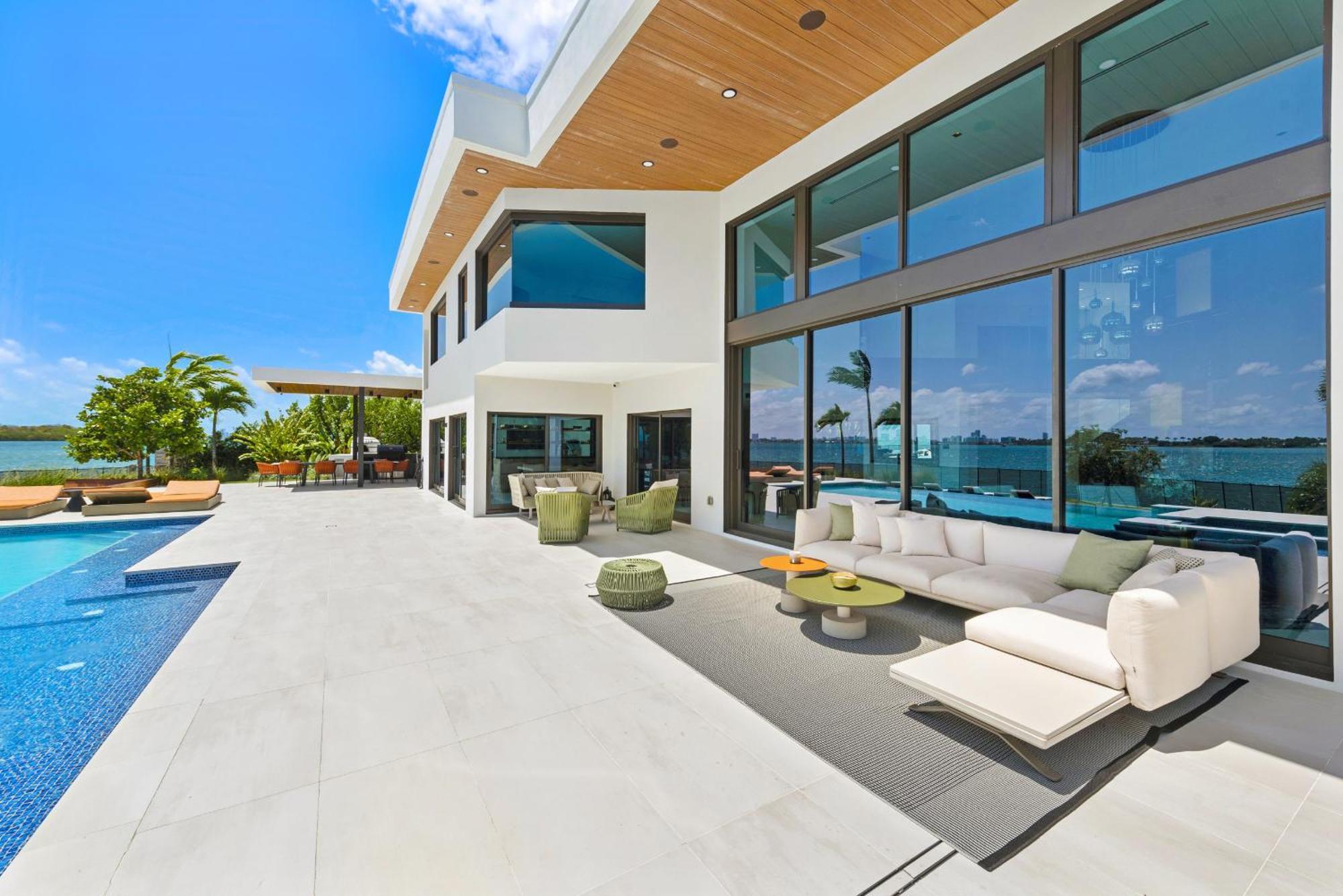 Indulge In Luxury Your Tranquil Resort Mansion Awaits In Vibrant Miami North Miami Kültér fotó